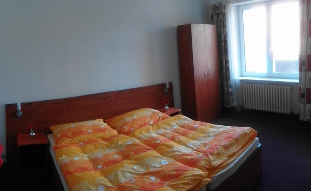 U Jindricha Hotell Milevsko Eksteriør bilde